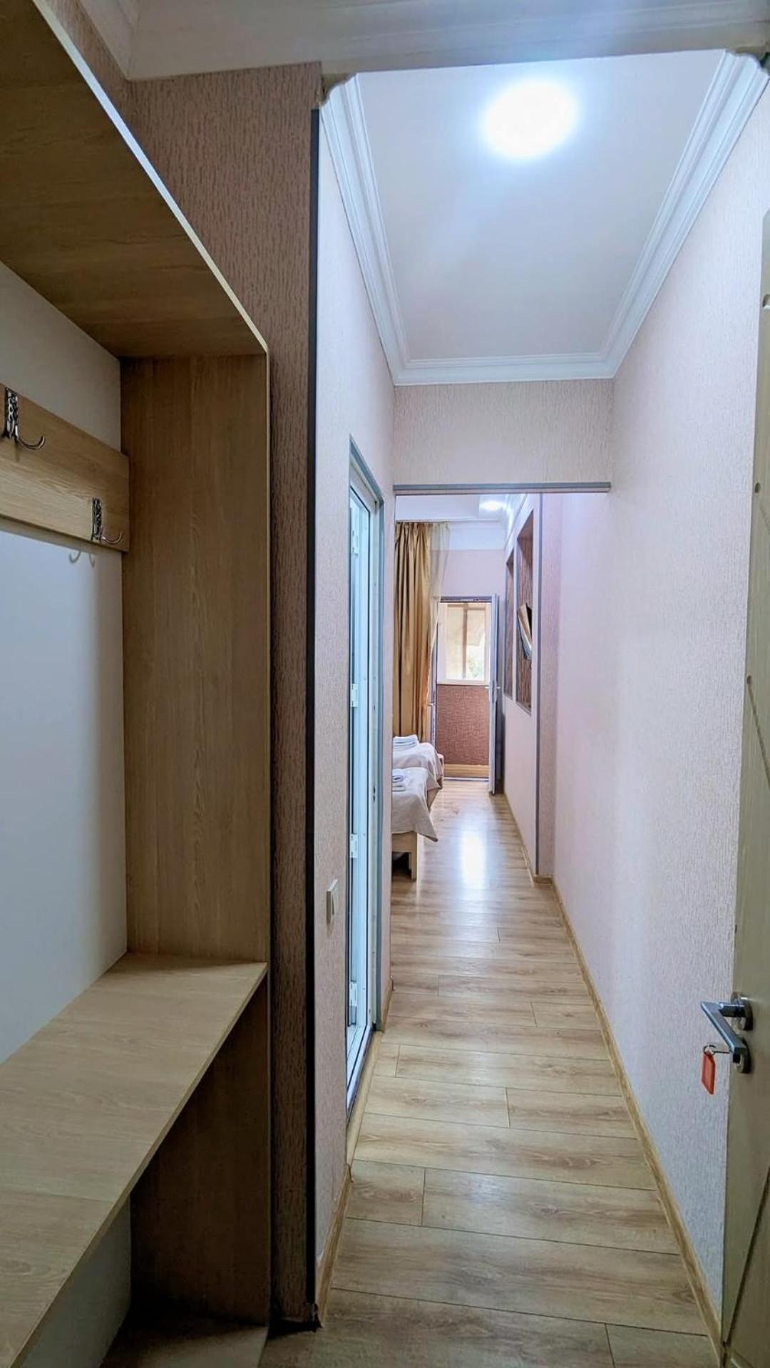 Dkd-Bridge Hotel ティビリシ エクステリア 写真