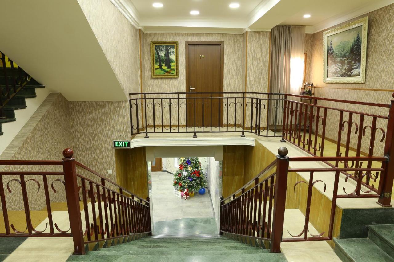 Dkd-Bridge Hotel ティビリシ エクステリア 写真