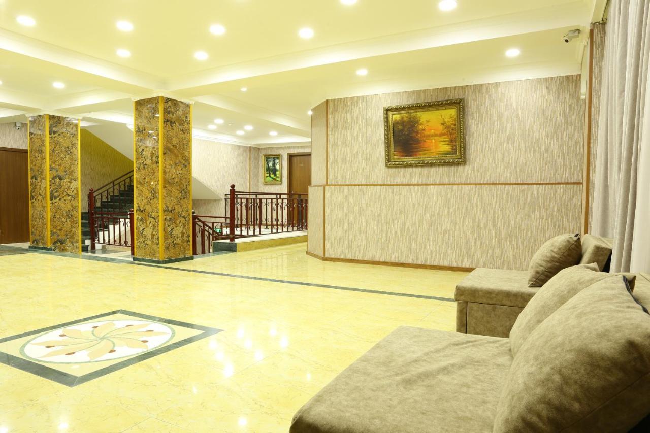 Dkd-Bridge Hotel ティビリシ エクステリア 写真